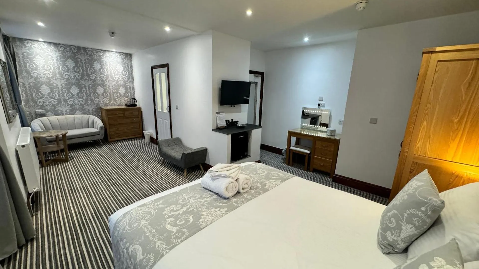 The Strathmore 4* 텐비