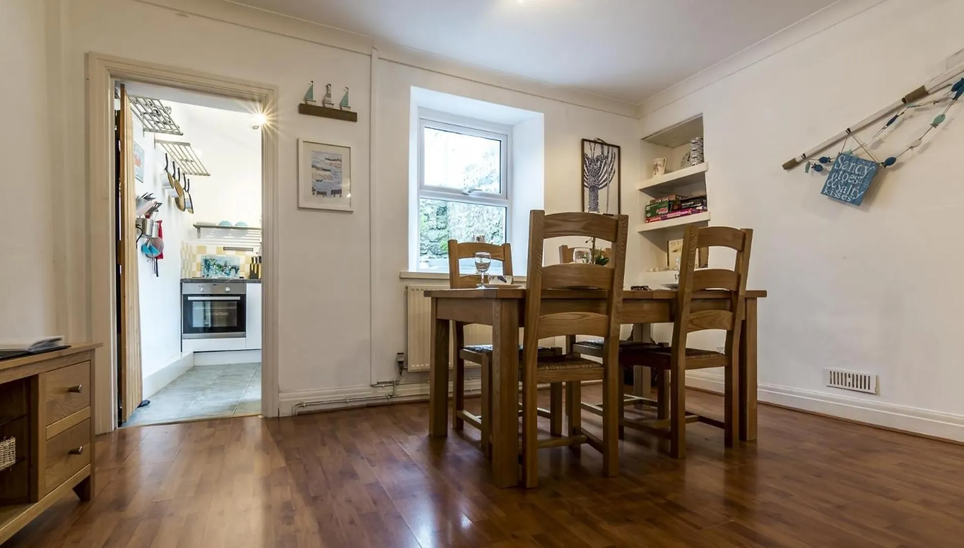 Shell - 2 Bedroom - Tenby