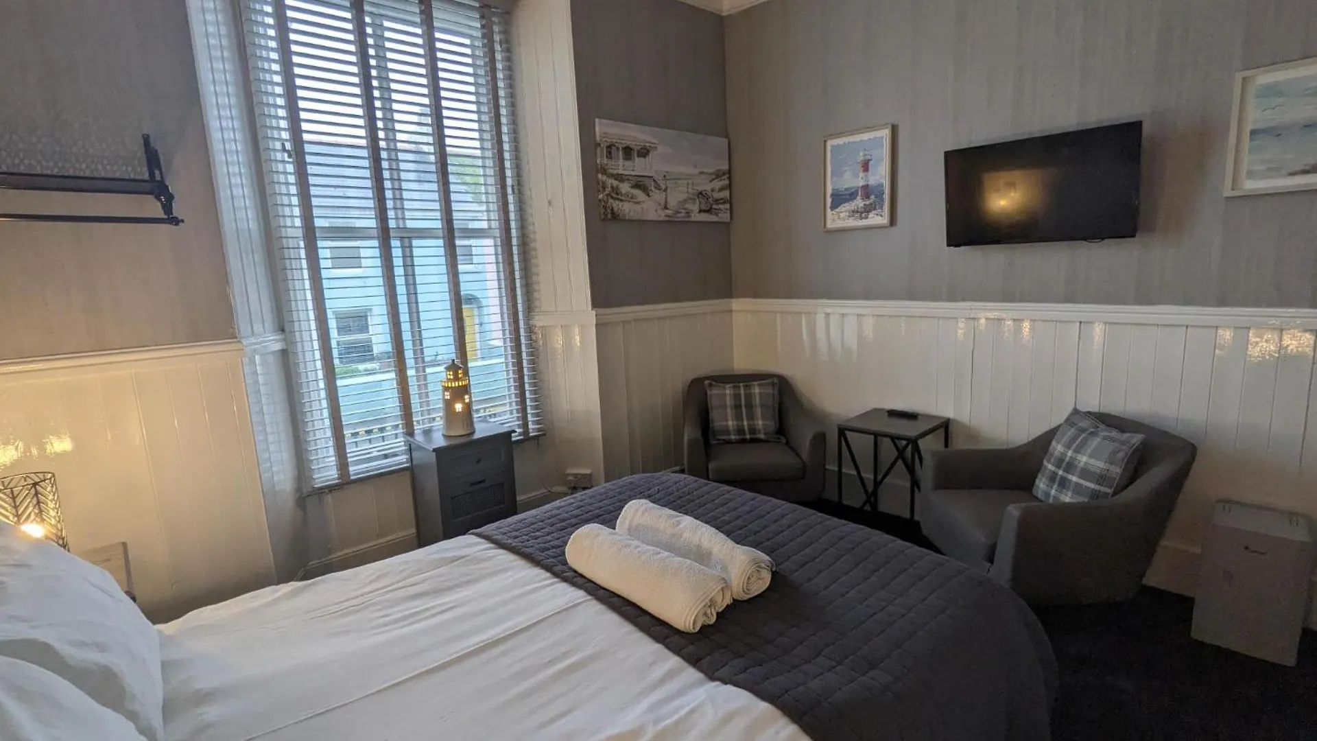 Pensión Croyland 3*