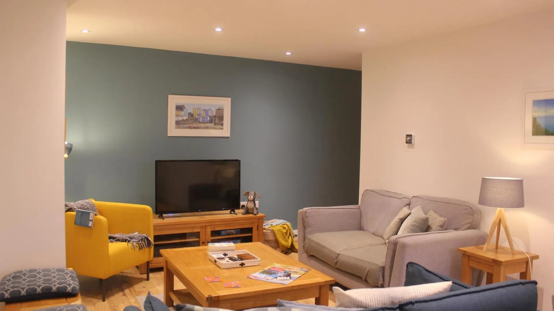 Apartment Stylish Flat In & Free Parking