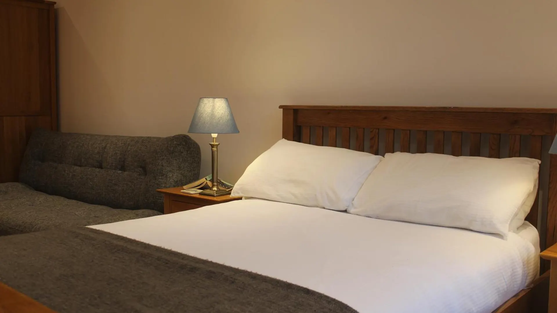 Apartment Stylish Flat In & Free Parking *