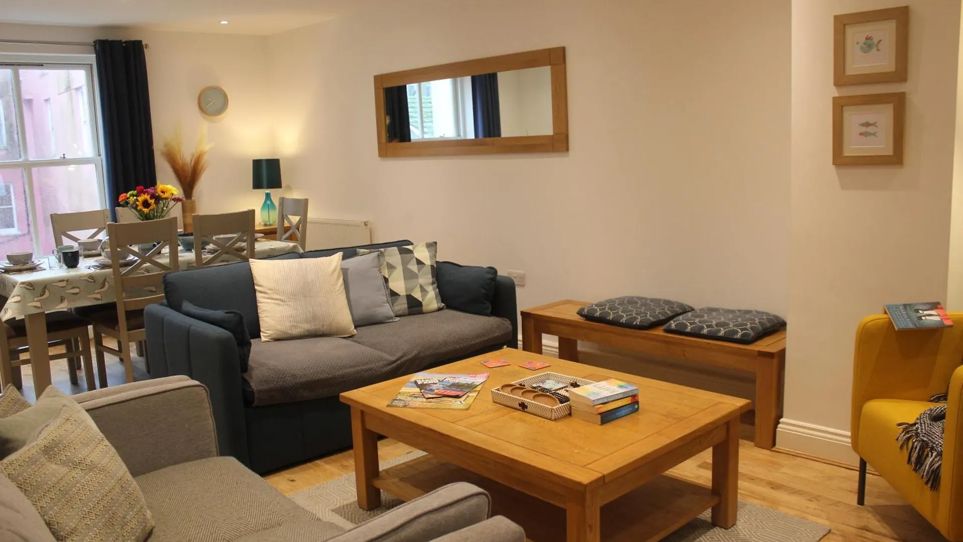 Stylish Flat In & Free Parking *