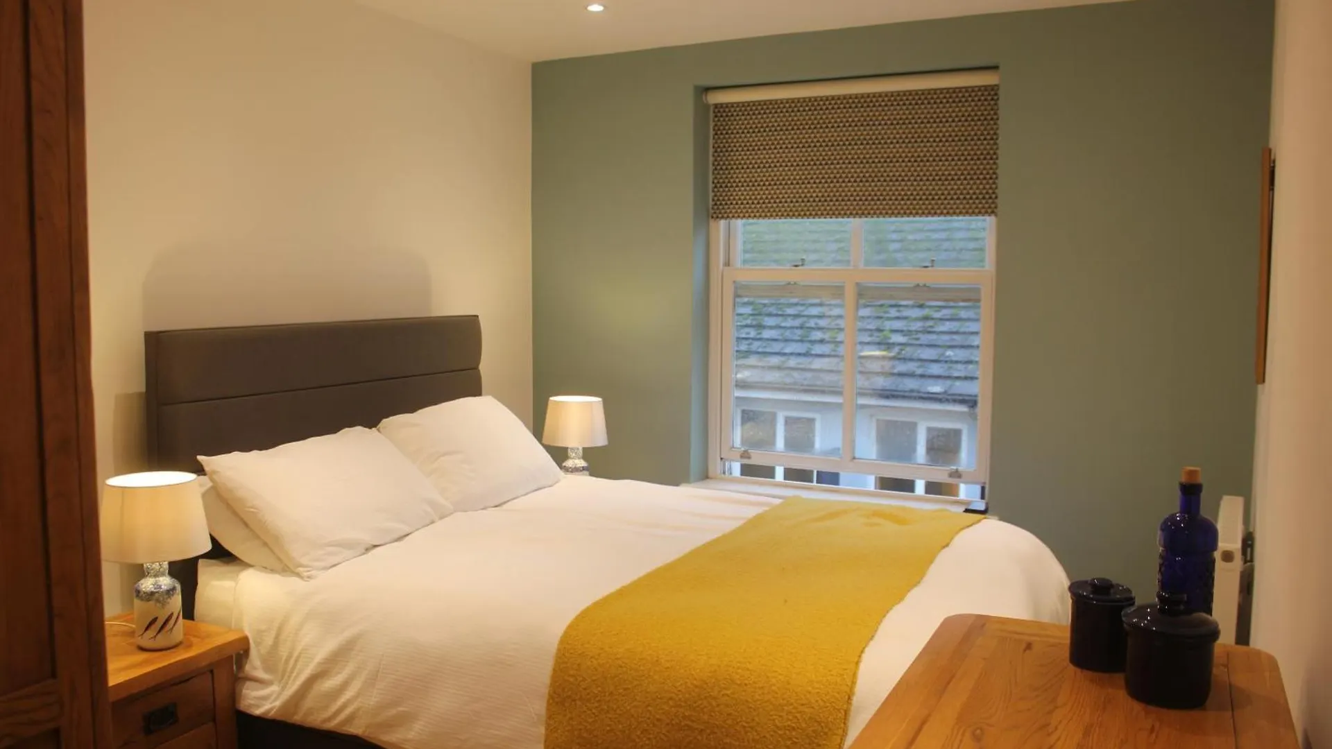 Stylish Flat In & Free Parking *