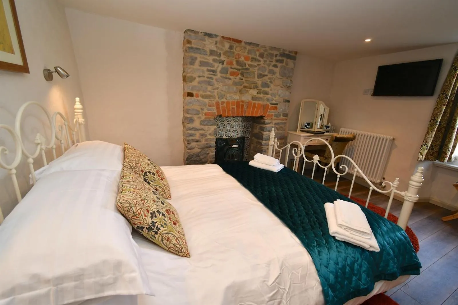 Inn Carew Inn Carew
