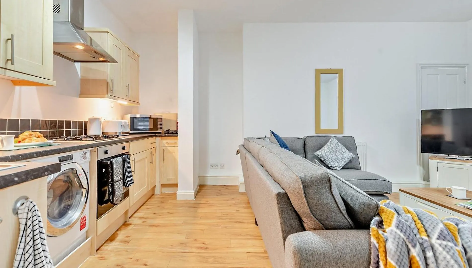 Holiday home 2 Bed In 94175
