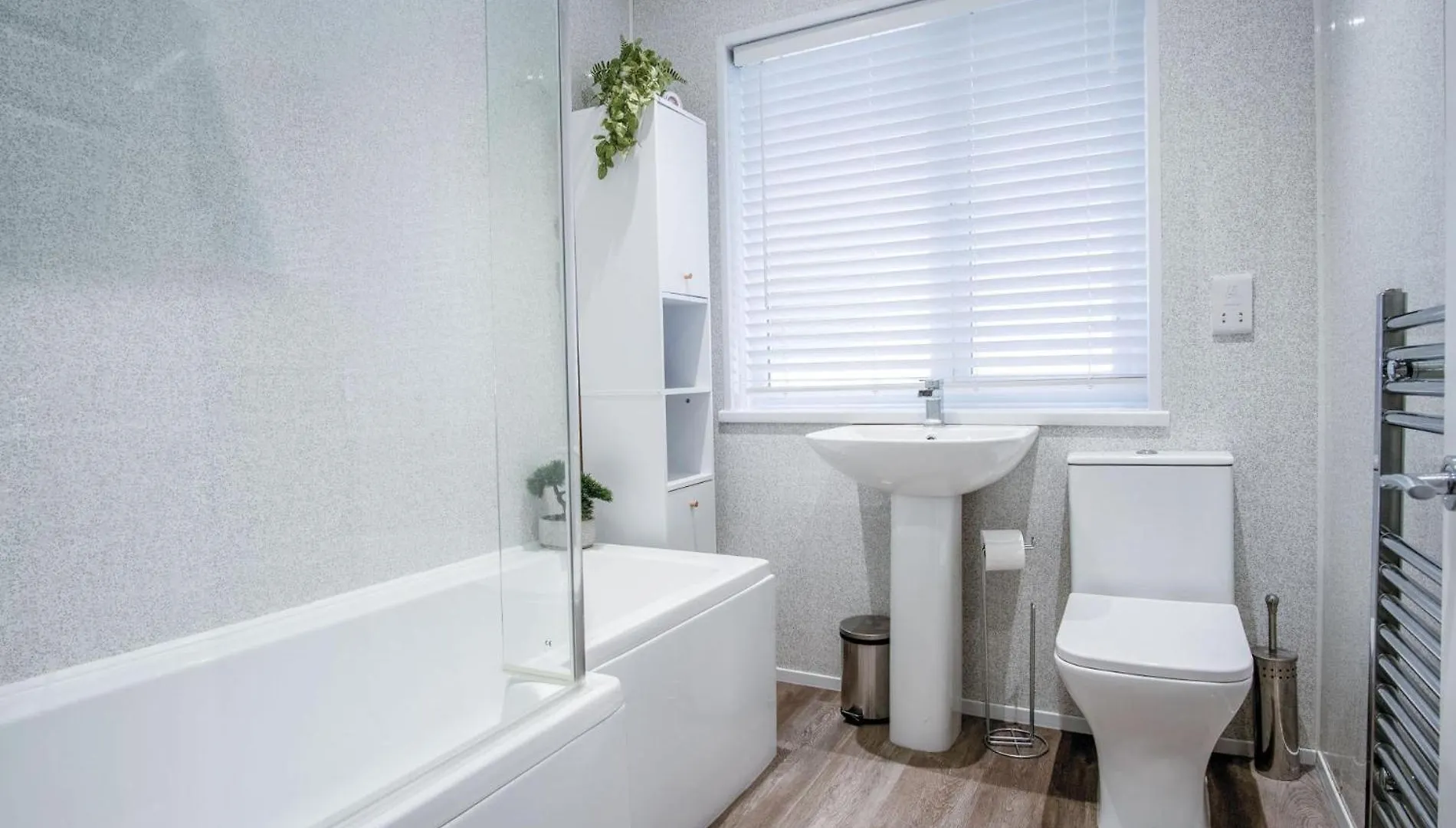 Luxurious Charlton Mews - 2 Bed - Apartment