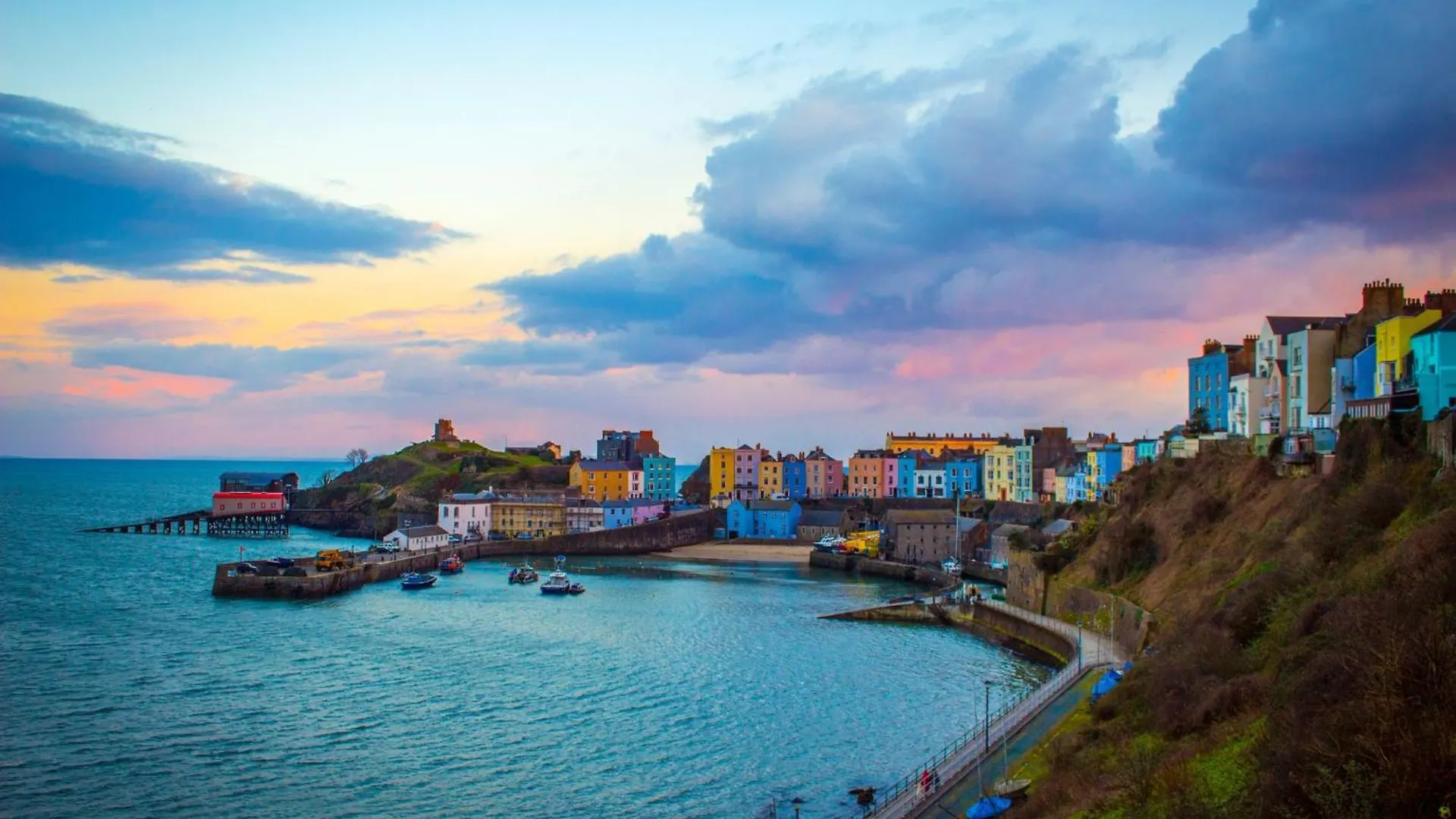 South Seas * Tenby