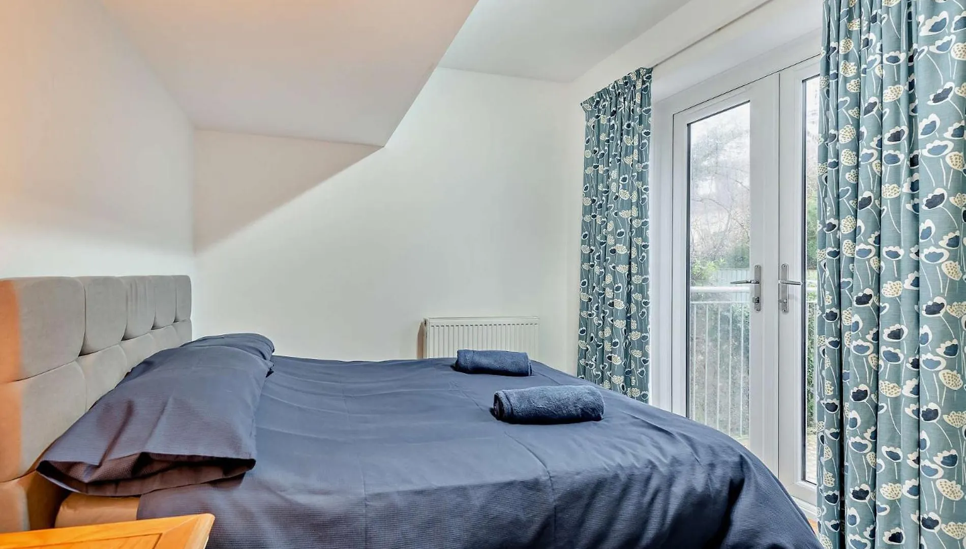 2 Bed In 94175 Holiday home
