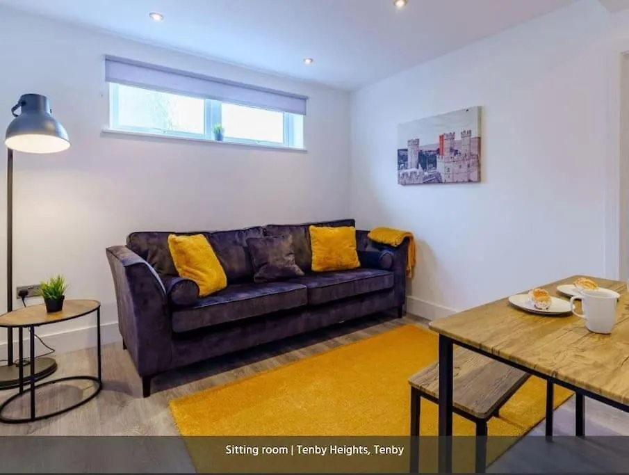 Heights, 5 En-suites, Parking & Garden