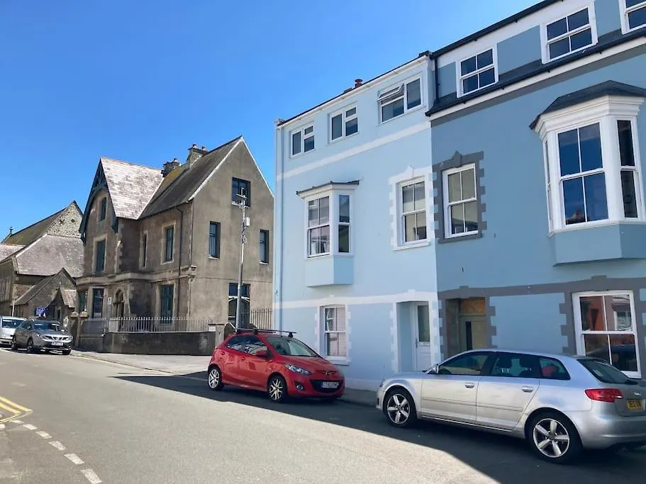 Holiday home Heights, 5 En-suites, Parking & Garden *