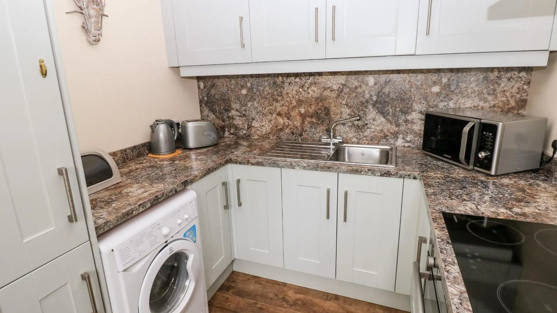 Holiday home The Coach House Tenby