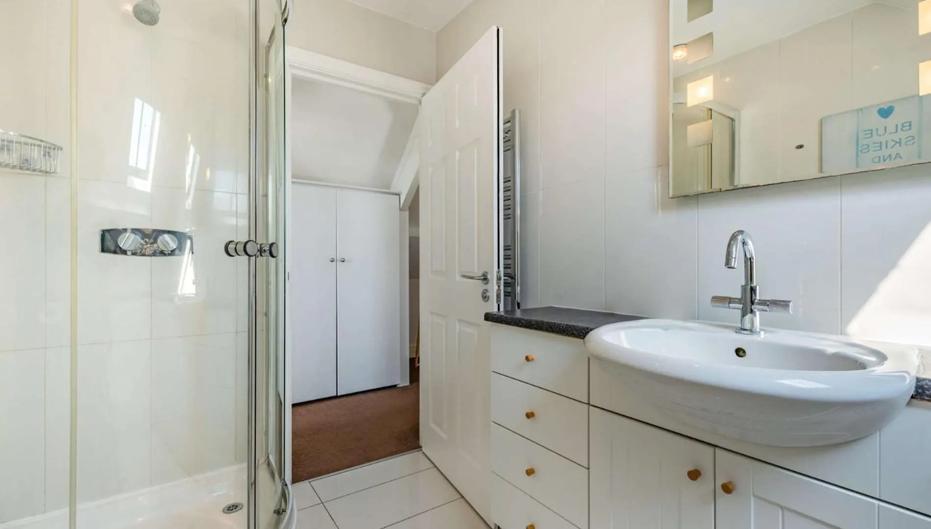 2 Bed In 87834