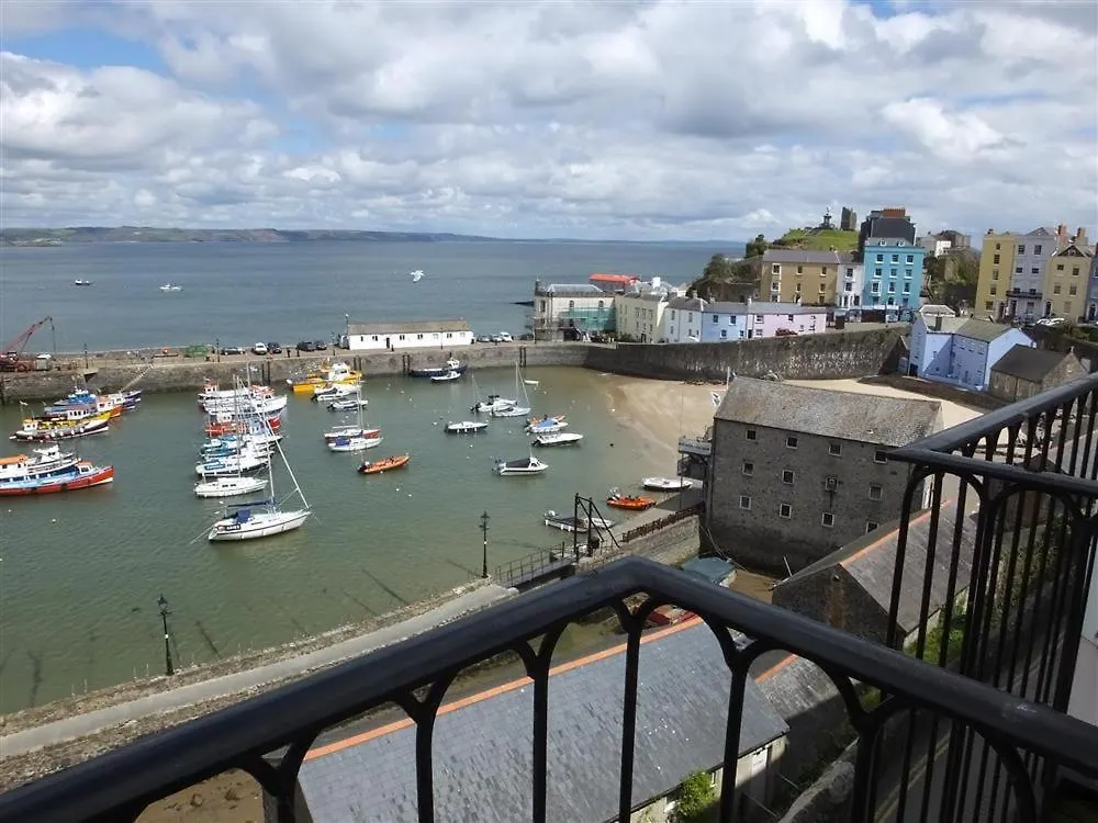 2 Bed In Fb114 Holiday home *