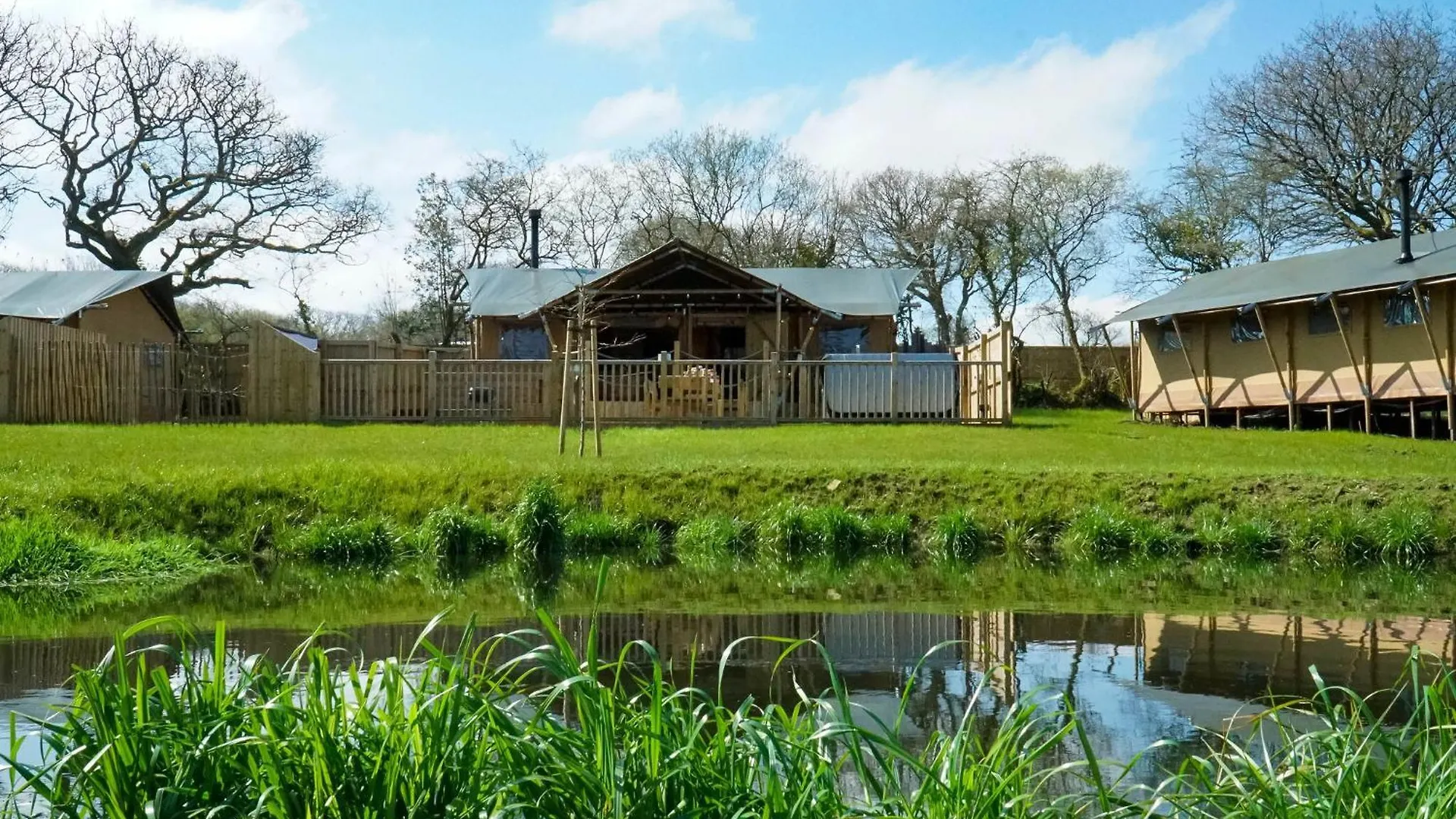 Luxury tent Jungle Book Safari Tent Tenby