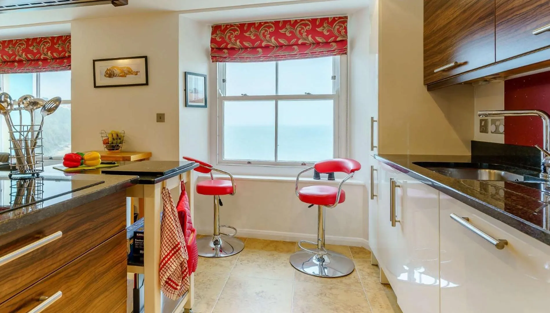 3 Bed In Fb273