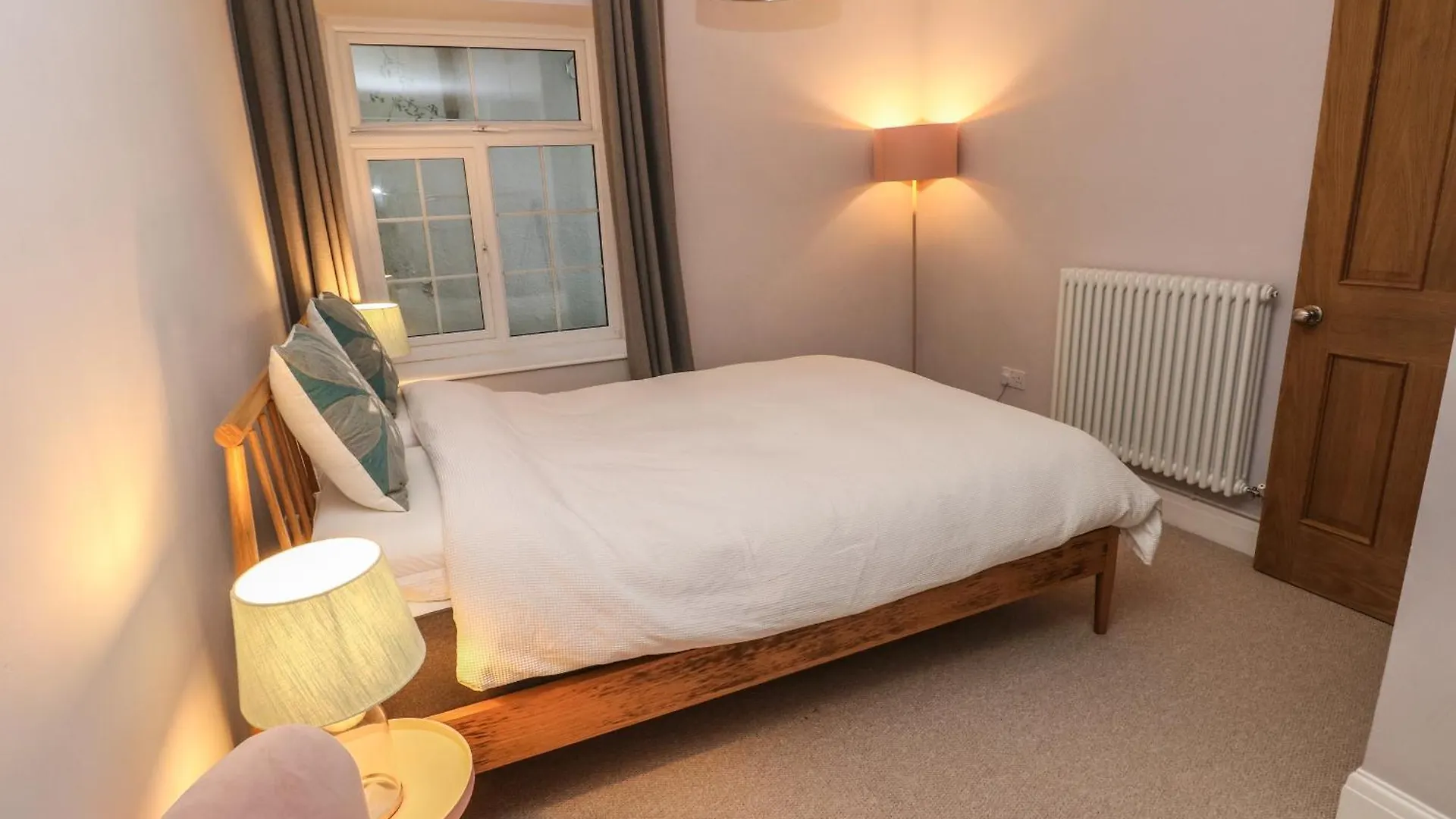 Flat 1, Belmont