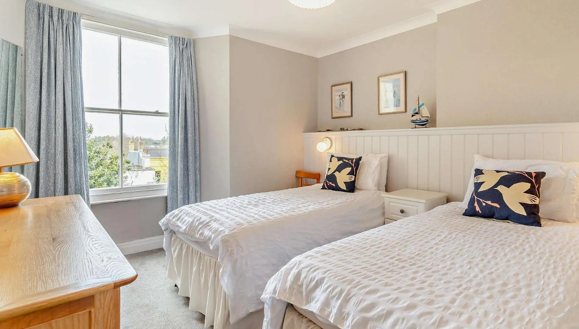 Holiday home 2 Bed In Fb163 *