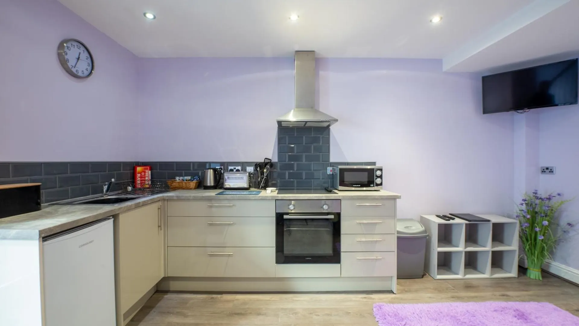 Town Centre Romantic Retreat For 2 Apartment