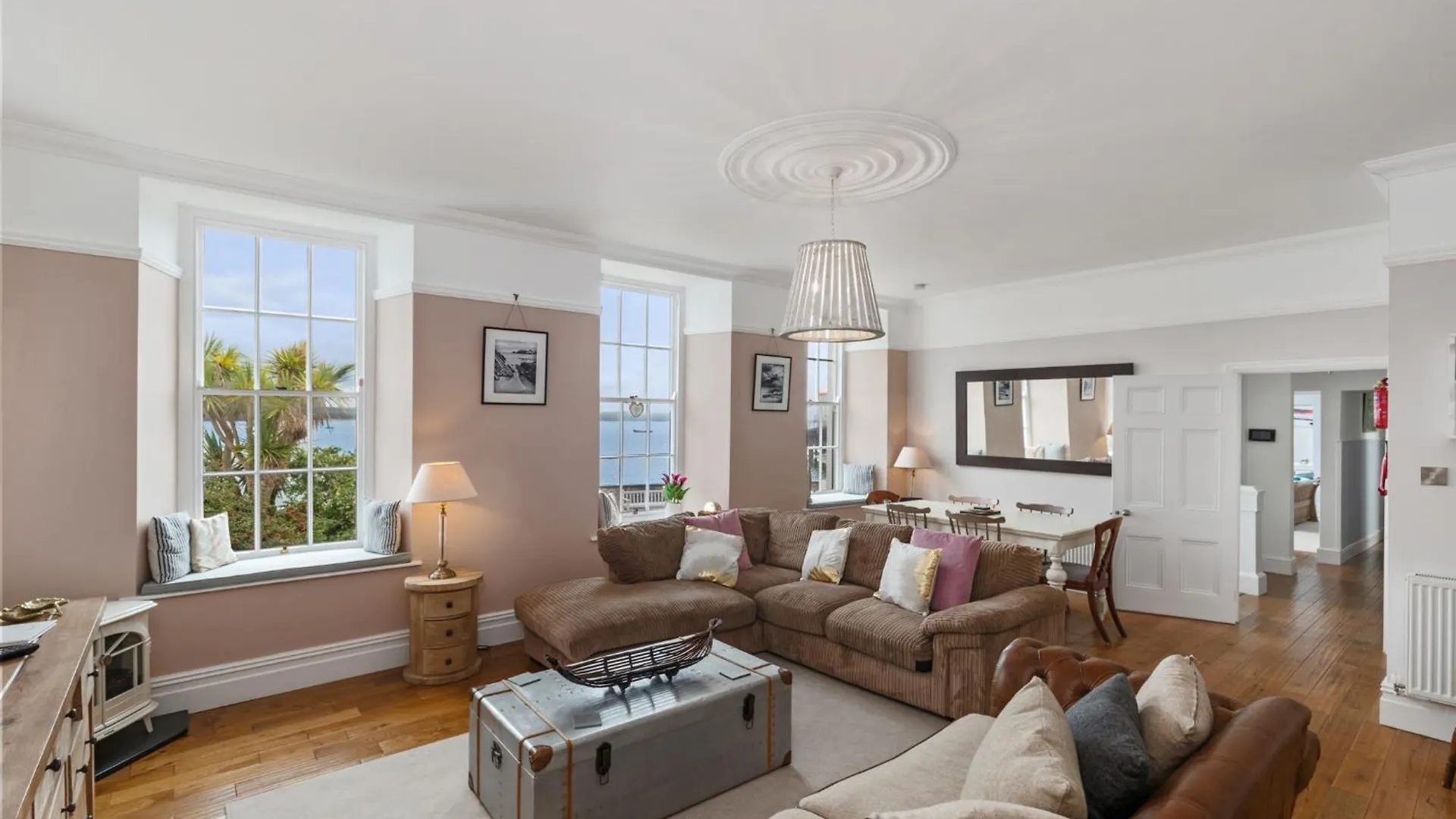 Laston Garden - Sea Views Large Terrace Apartment *