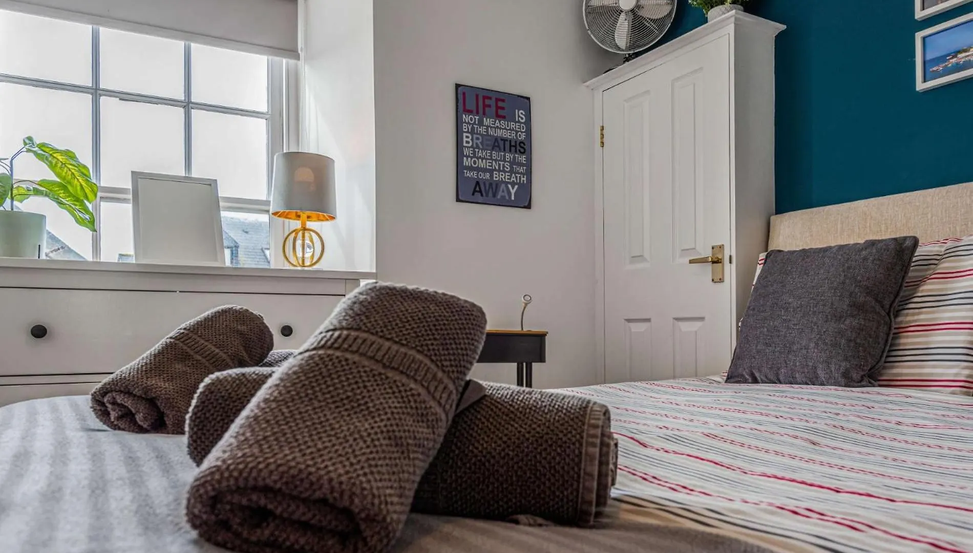 1 Bed In Fb056 * Tenby