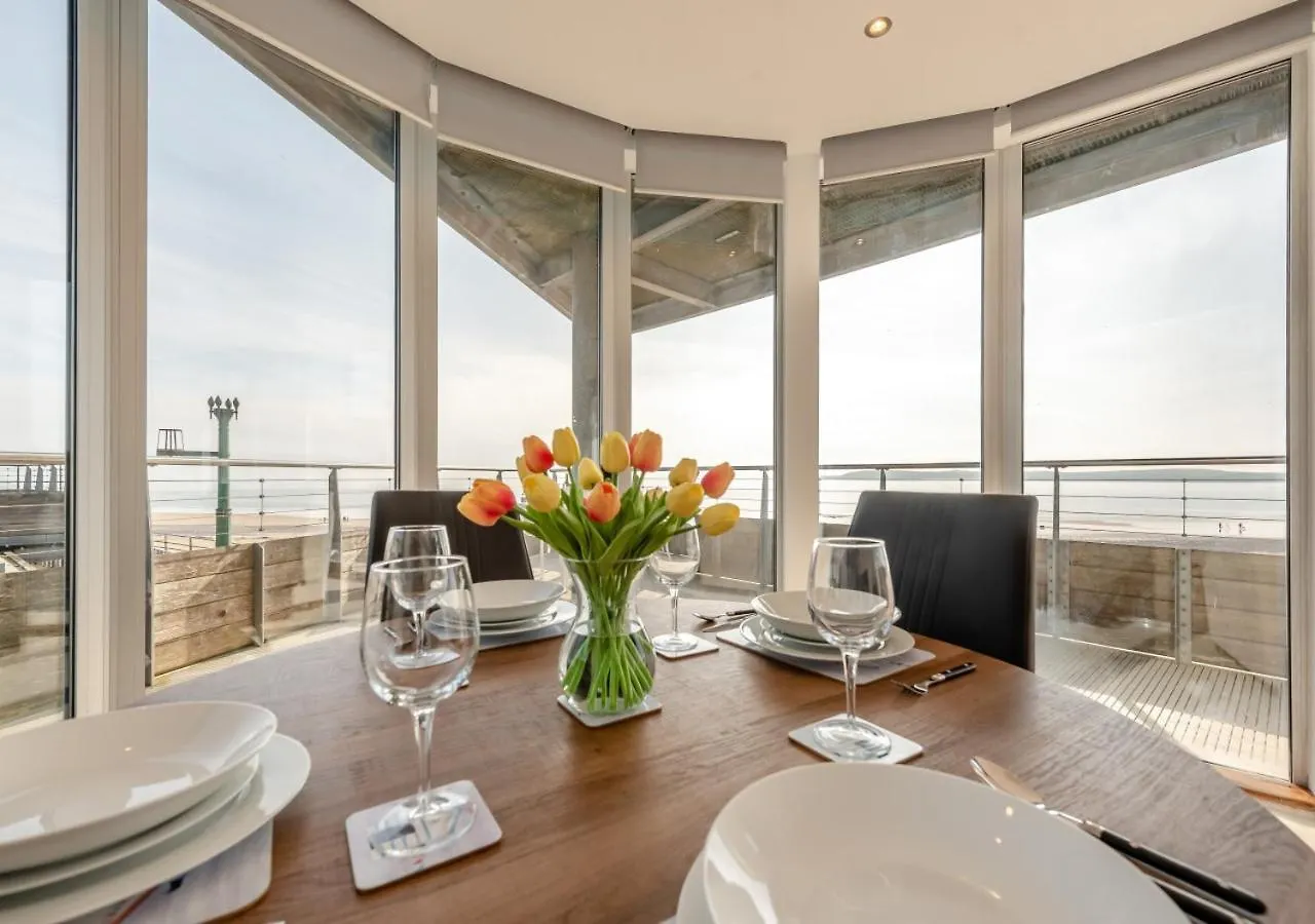 Holiday home Ty Traeth Tenby