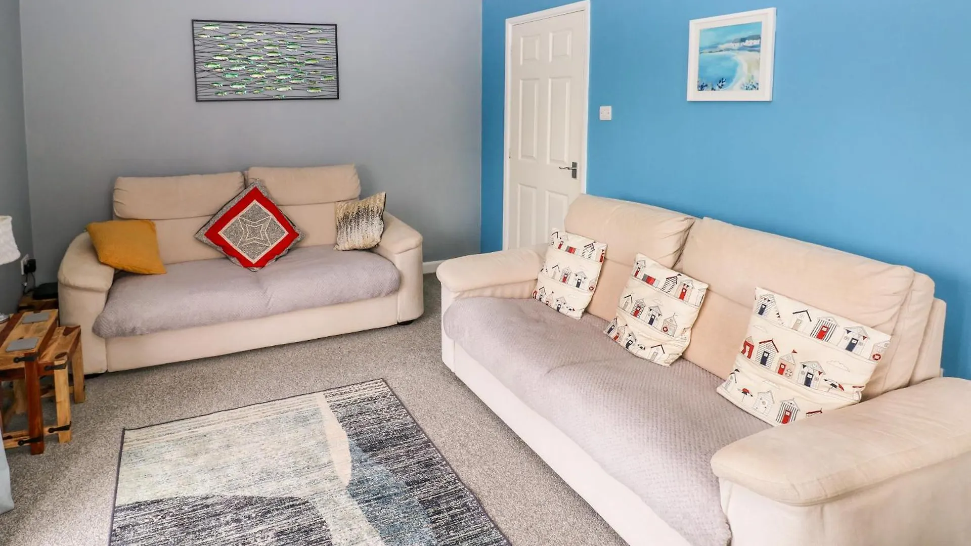 Clicketts Court Tenby