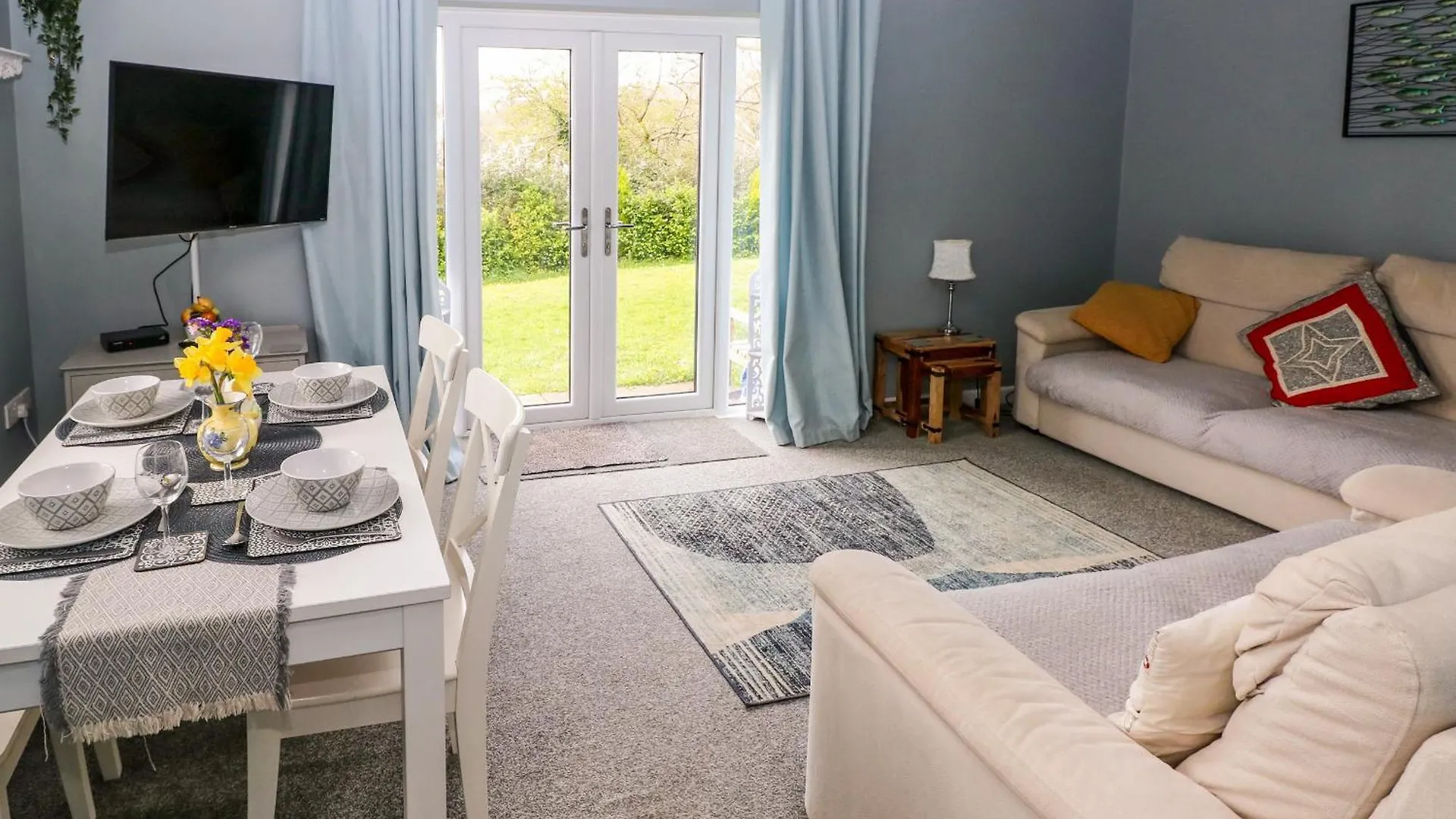Clicketts Court Apartment Tenby
