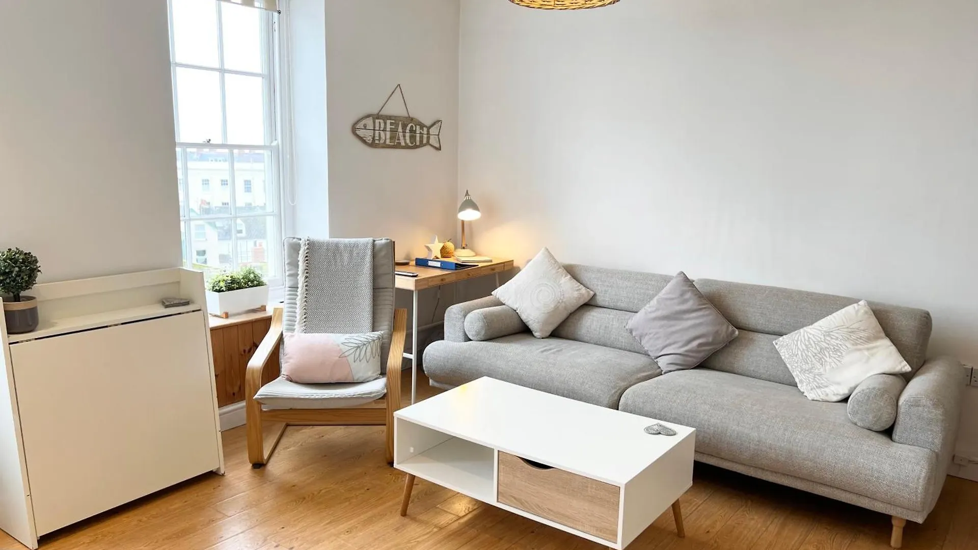 Sea La Vie Lovely 1 Bed Flat - Sea Views *