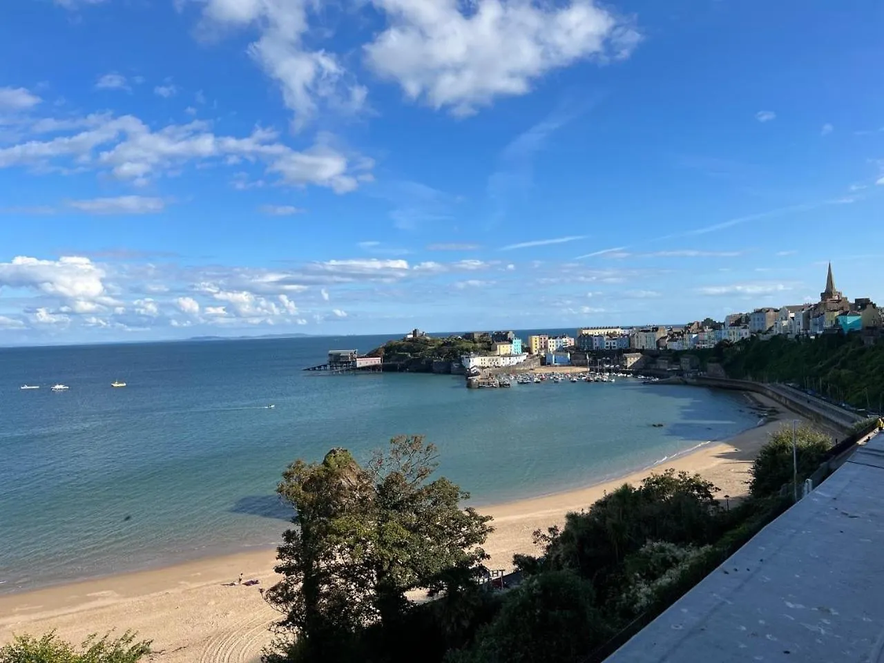Apartment North Heights Tenby, No 6 Newton Croft *