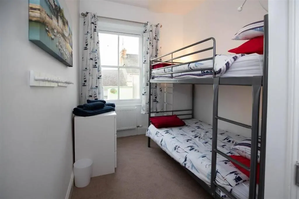 Holiday home Superbly Located Tenby