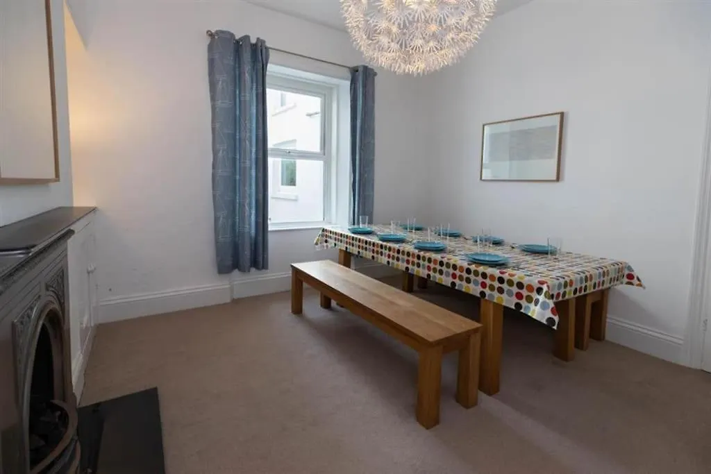 Superbly Located Holiday home