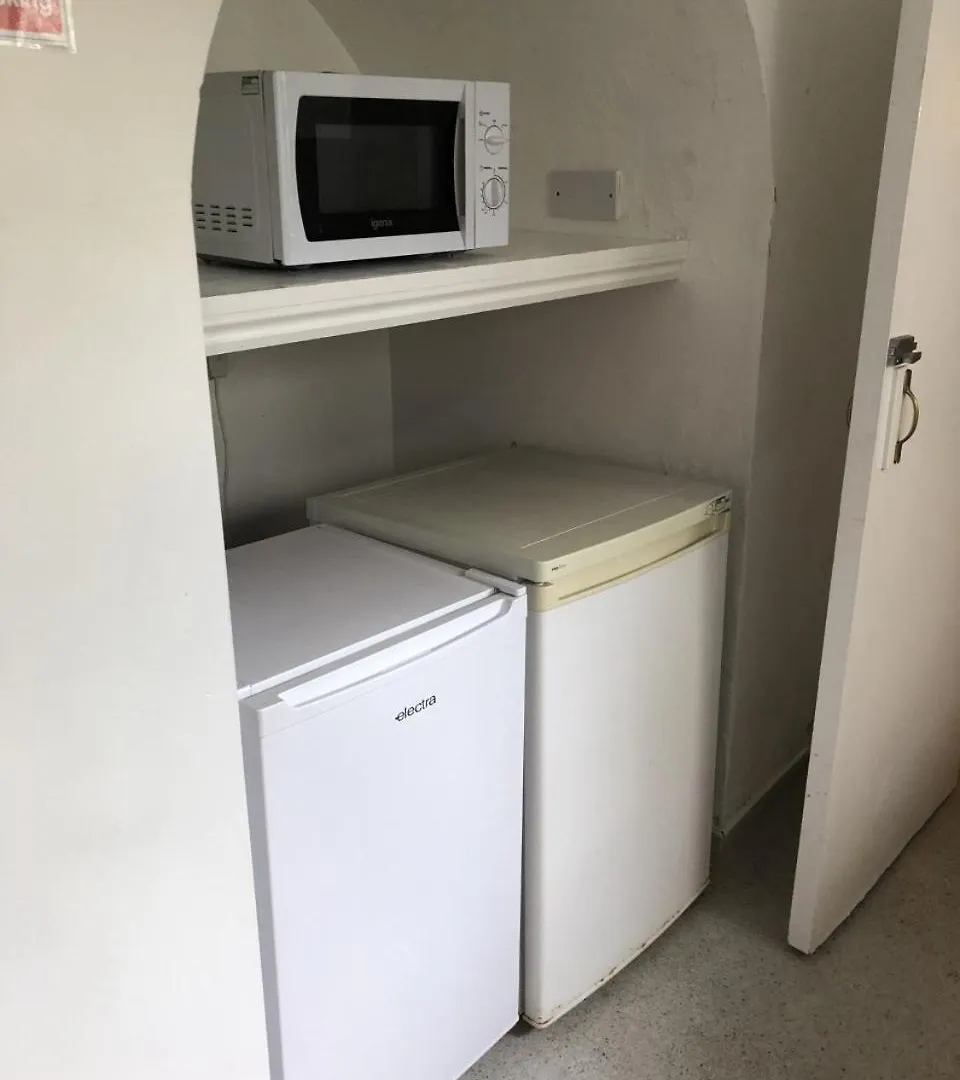 Carnock Apartment Tenby