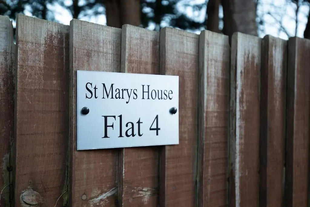 Apartment 4 St Marys House