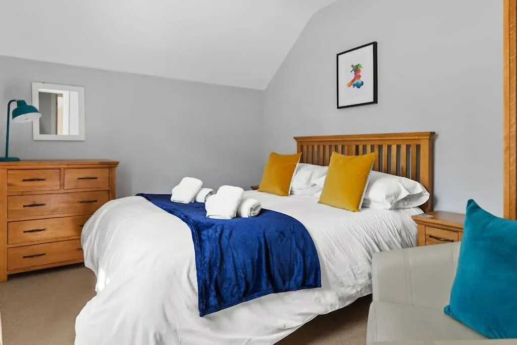4 St Marys House Apartment