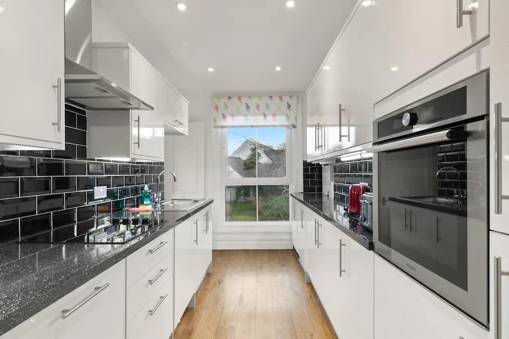4 St Marys House Apartment *