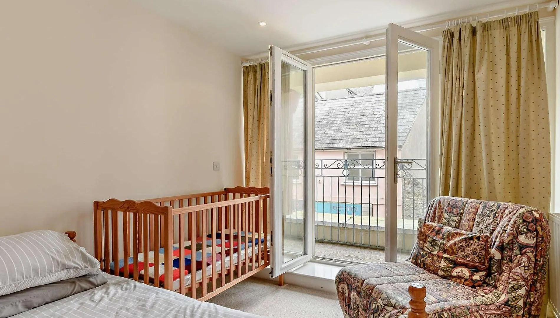 3 Bed In Fb053 *
