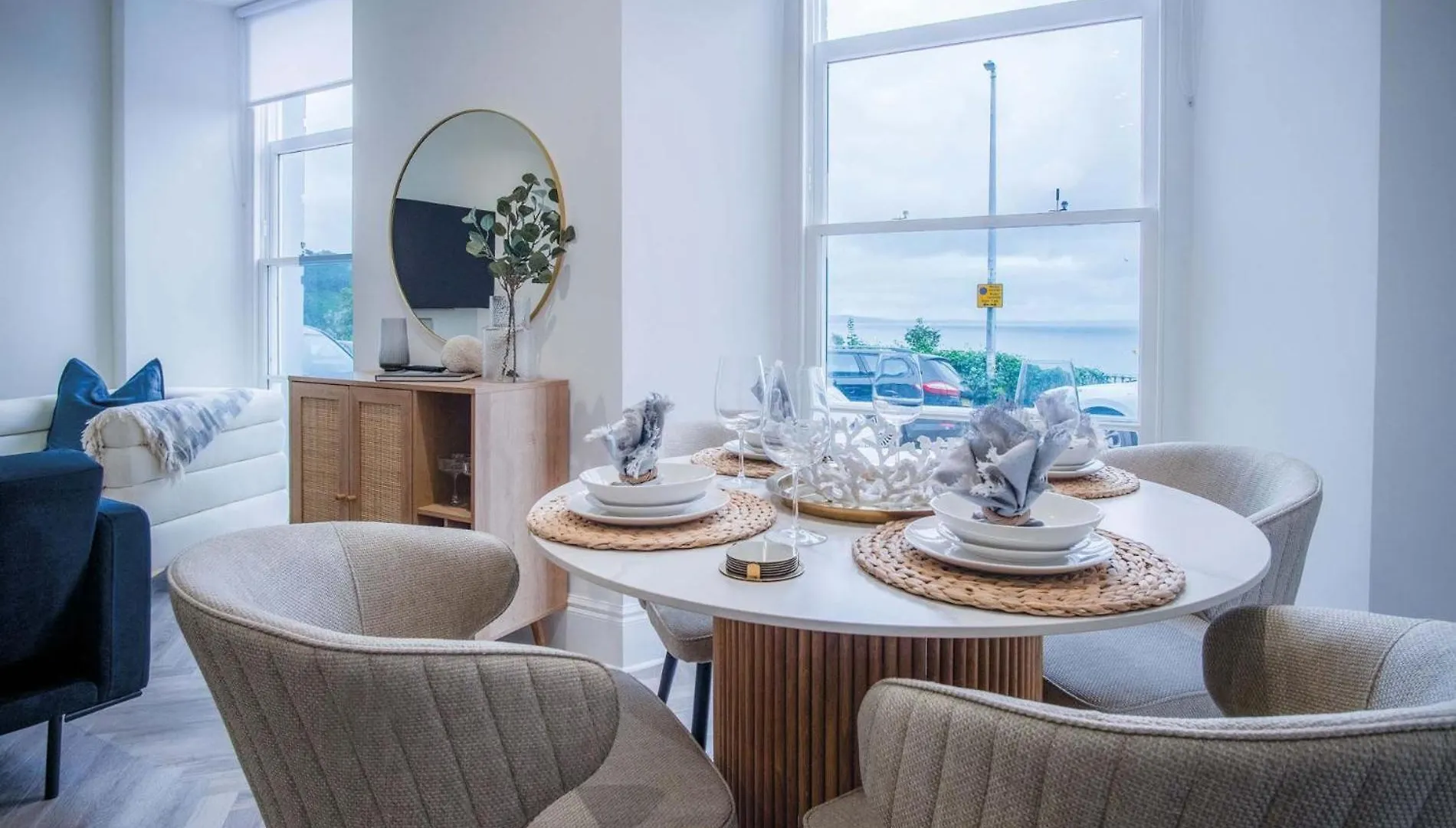 No 4 Croft House - Luxury 2 Bed - * Tenby