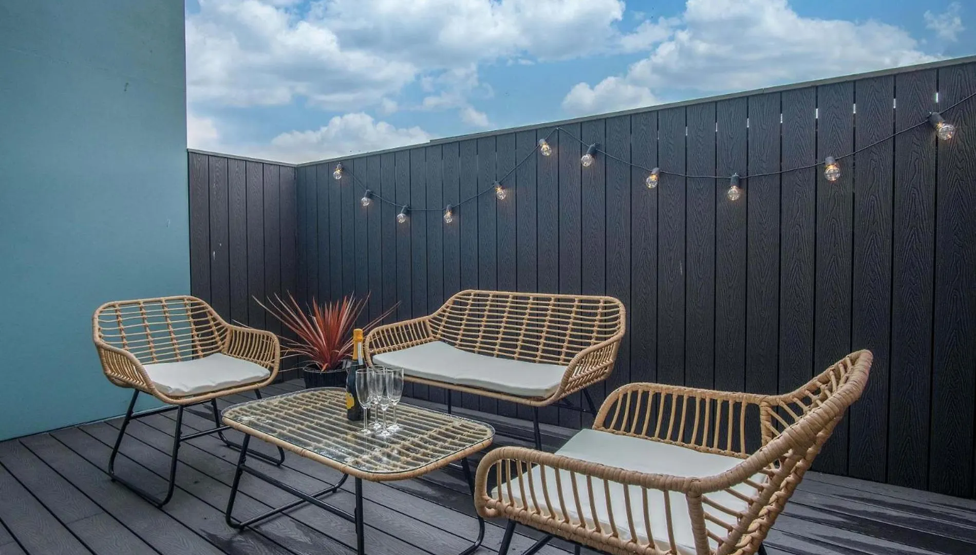 No 4 Croft House - Luxury 2 Bed -