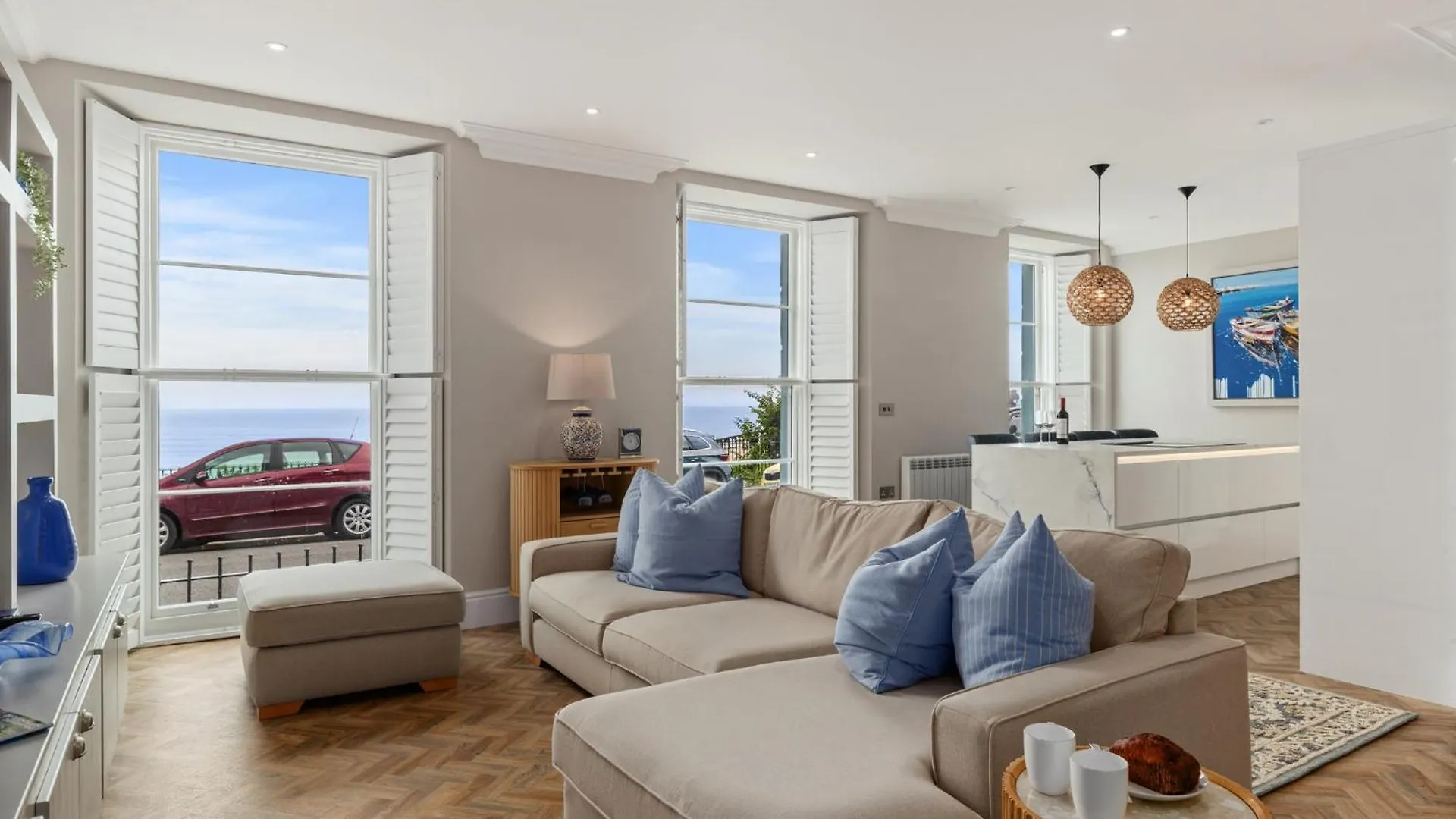 3 Croft House - Front Sea Views Parking Apartment