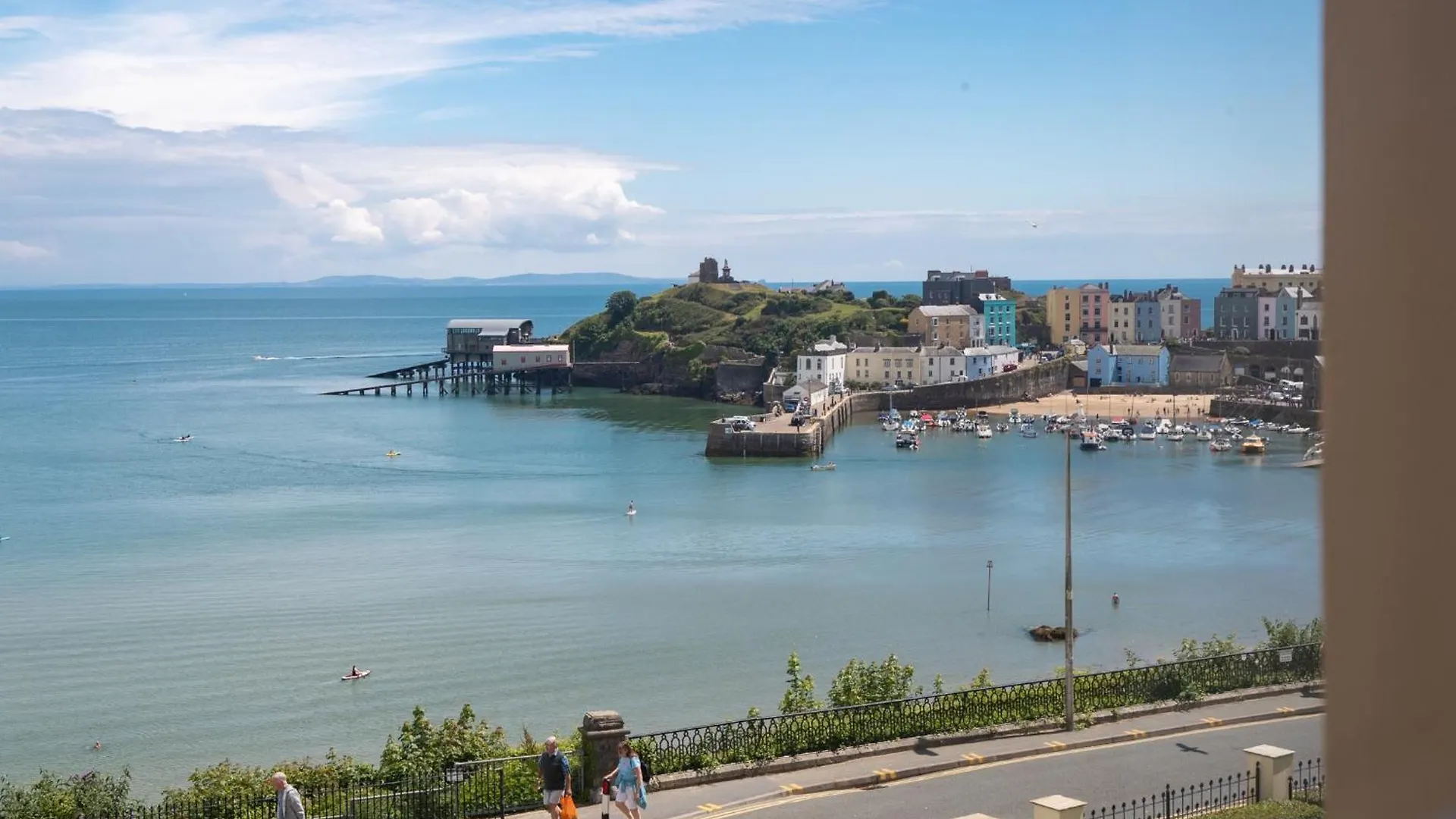Nash House - Seafront With Parking Close To Town Holiday home Tenby