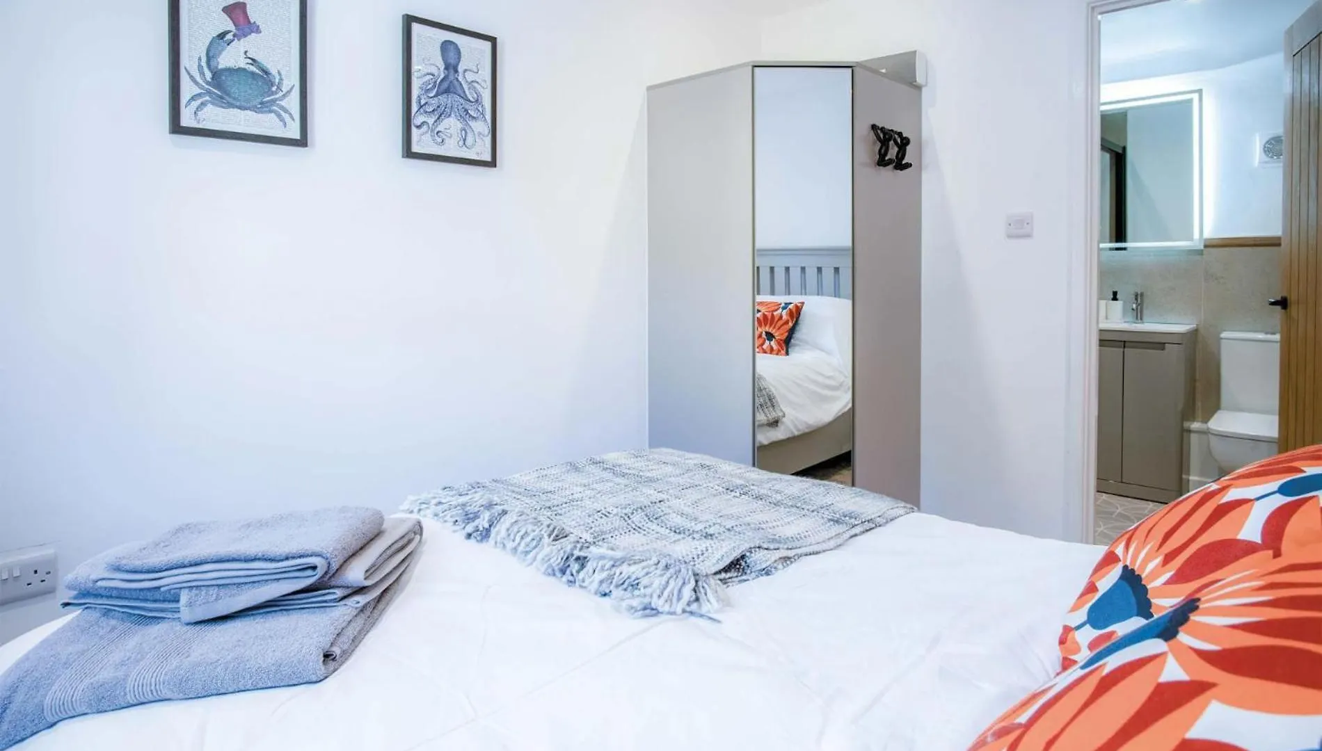 Flat 2 - 1 Bedroom - *