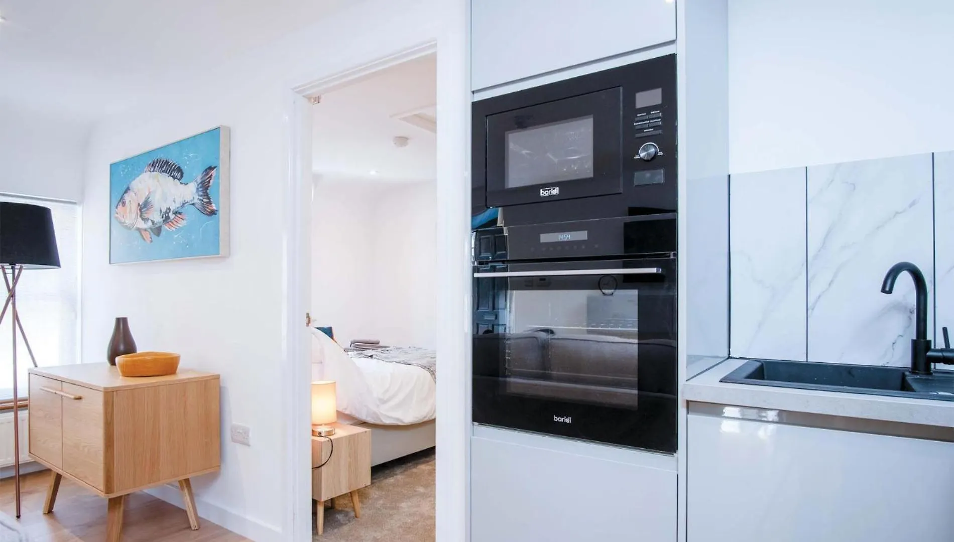 Flat 2 - 1 Bedroom - Holiday home *