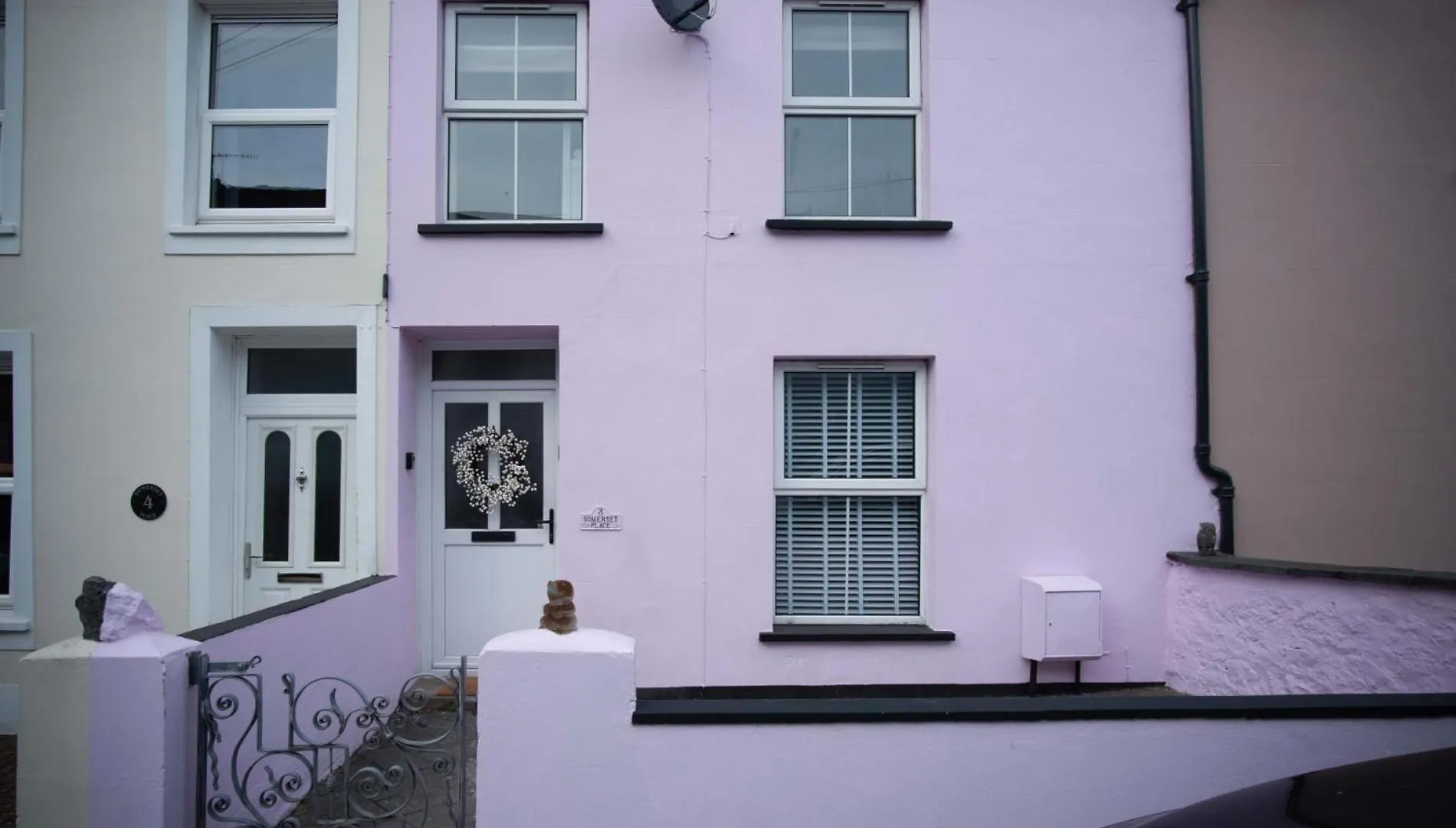 Apartment Pink - 4 Bedrooms & Hot Tub - *