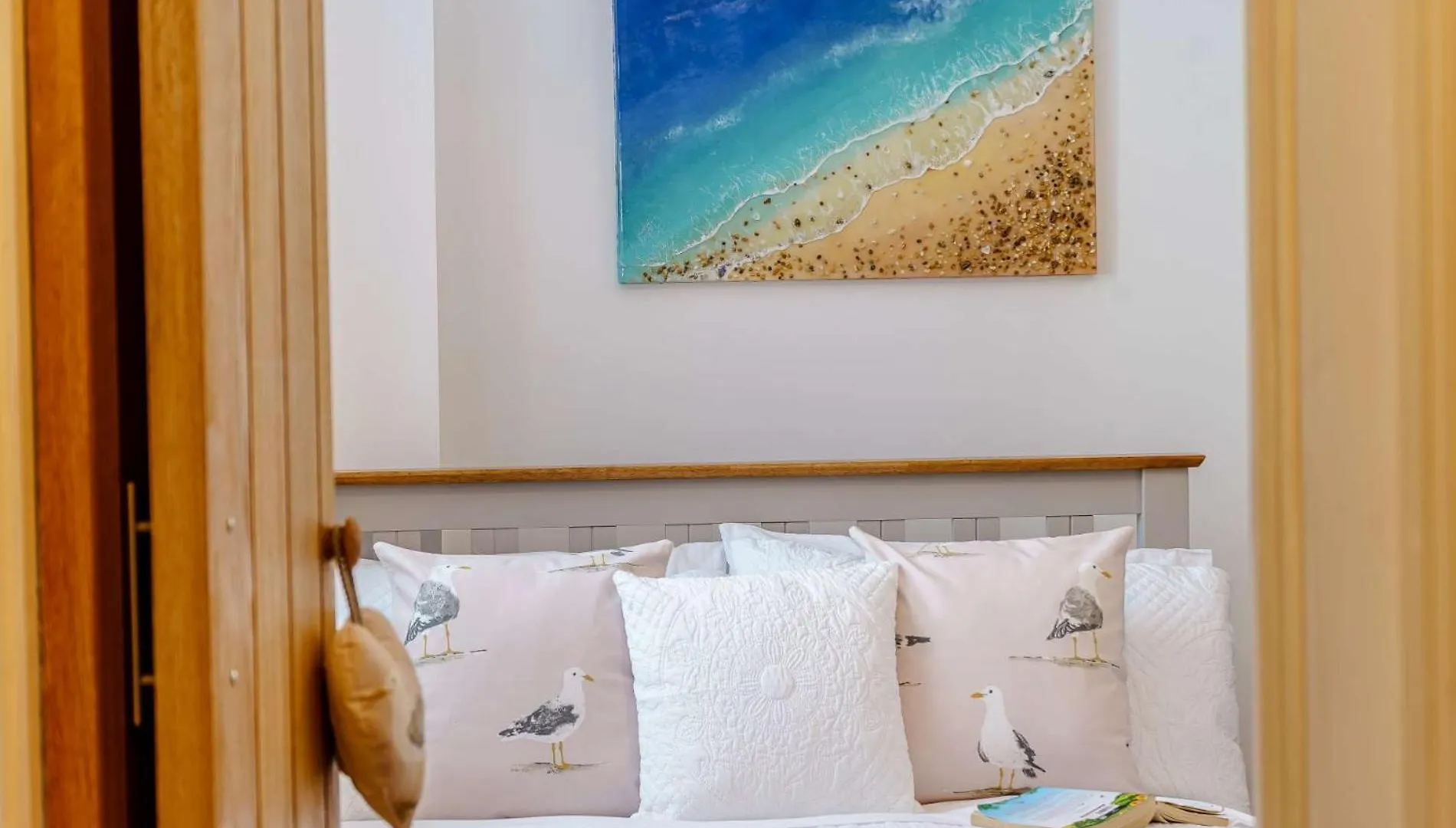 Holiday home 1 Bed In 82836 Tenby
