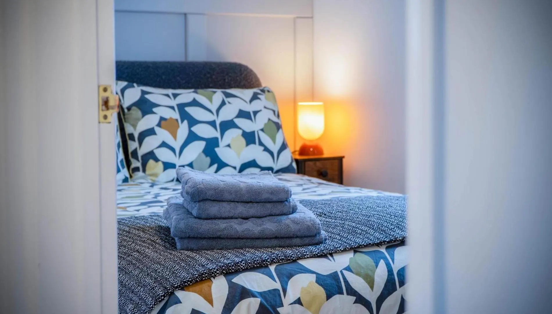 Kilmore House - 2 Bedroom - Tenby
