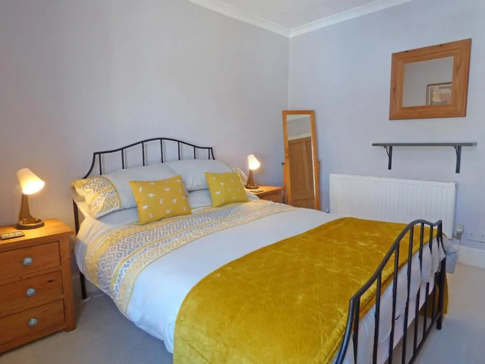 Longmoor Holiday home Tenby