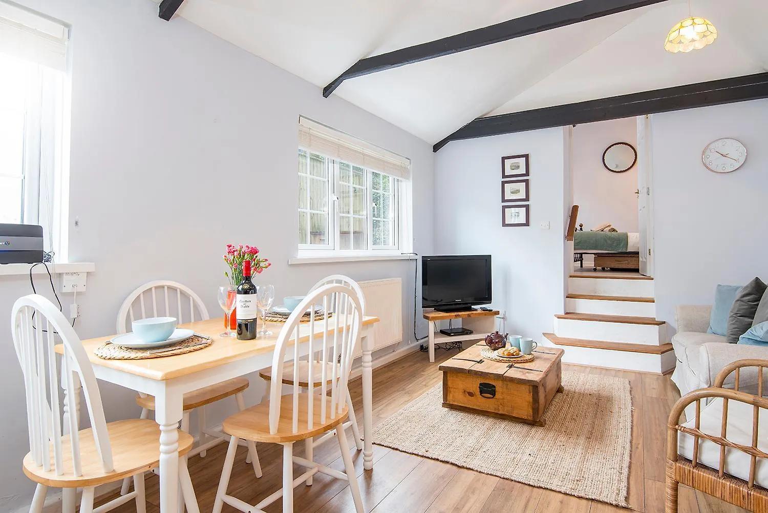 The Grapes Holiday home Tenby