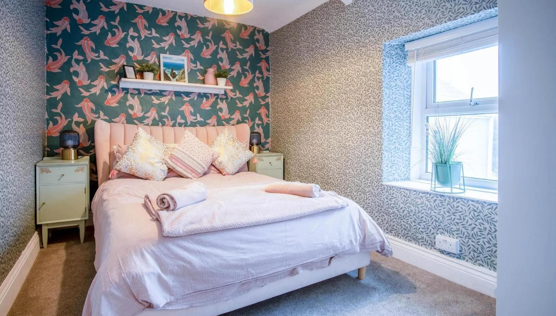 Lobster - 3 Bedroom - Tenby