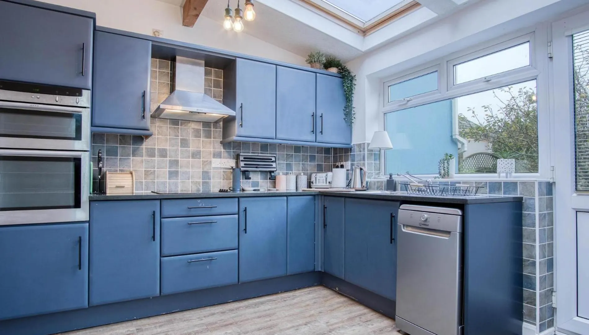 Lobster - 3 Bedroom - Holiday home Tenby