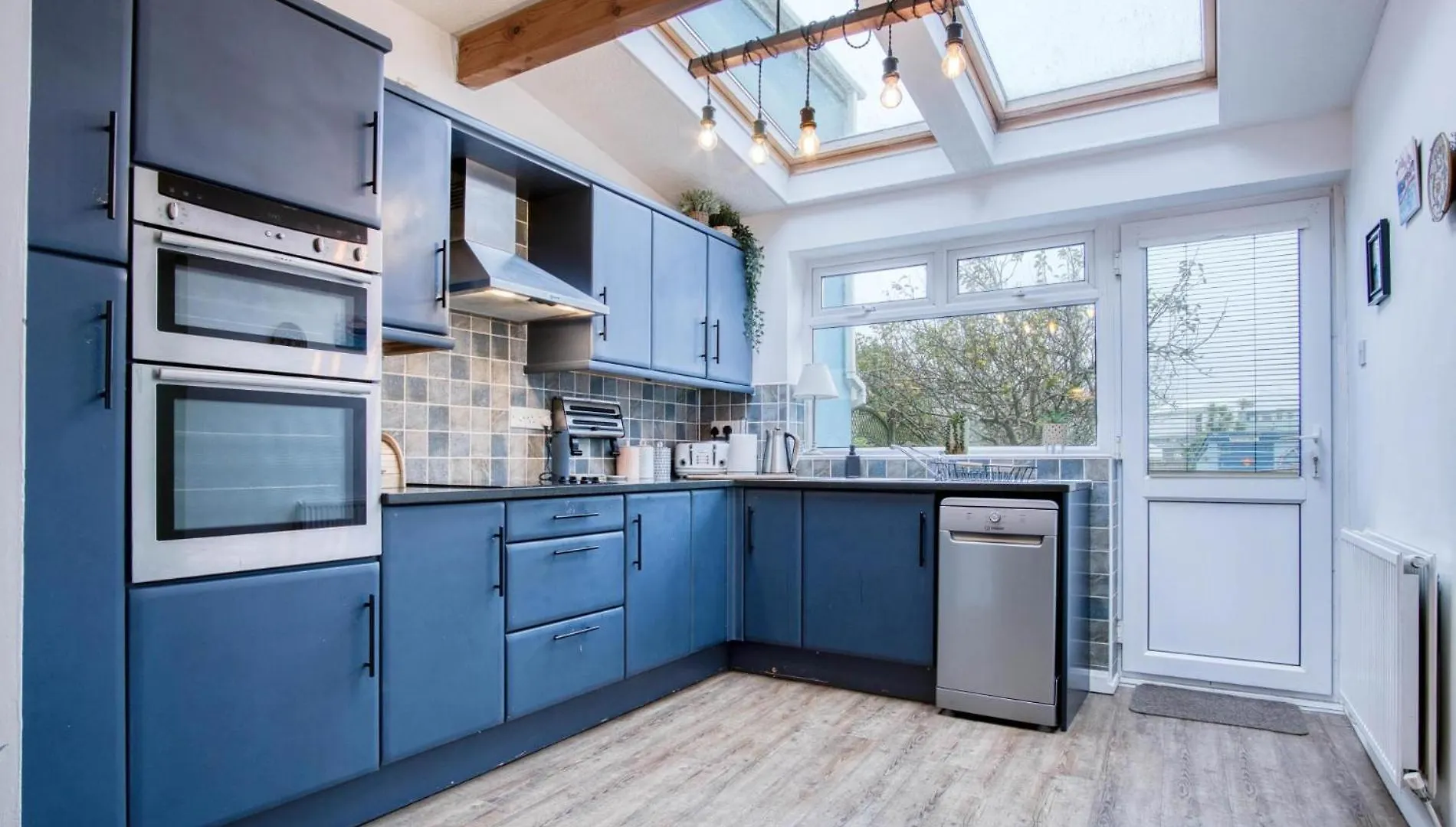 Lobster - 3 Bedroom - *